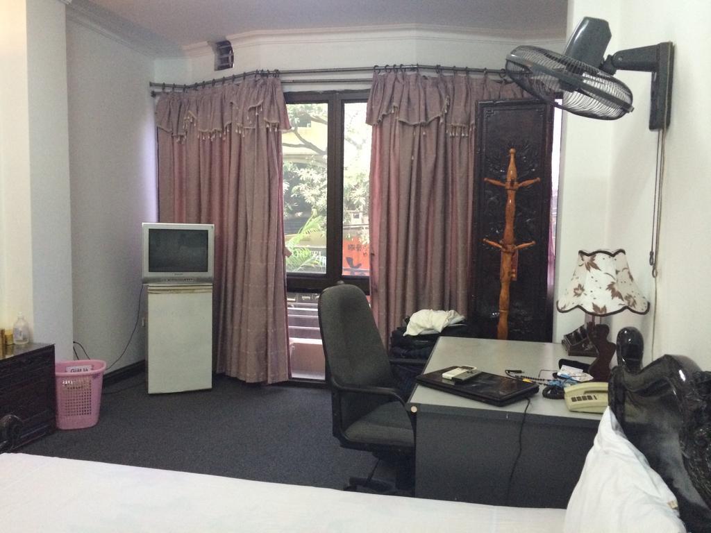 Ngoc Linh Hotel Hanoi Værelse billede